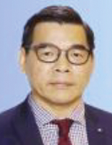 梁崑璞先生
